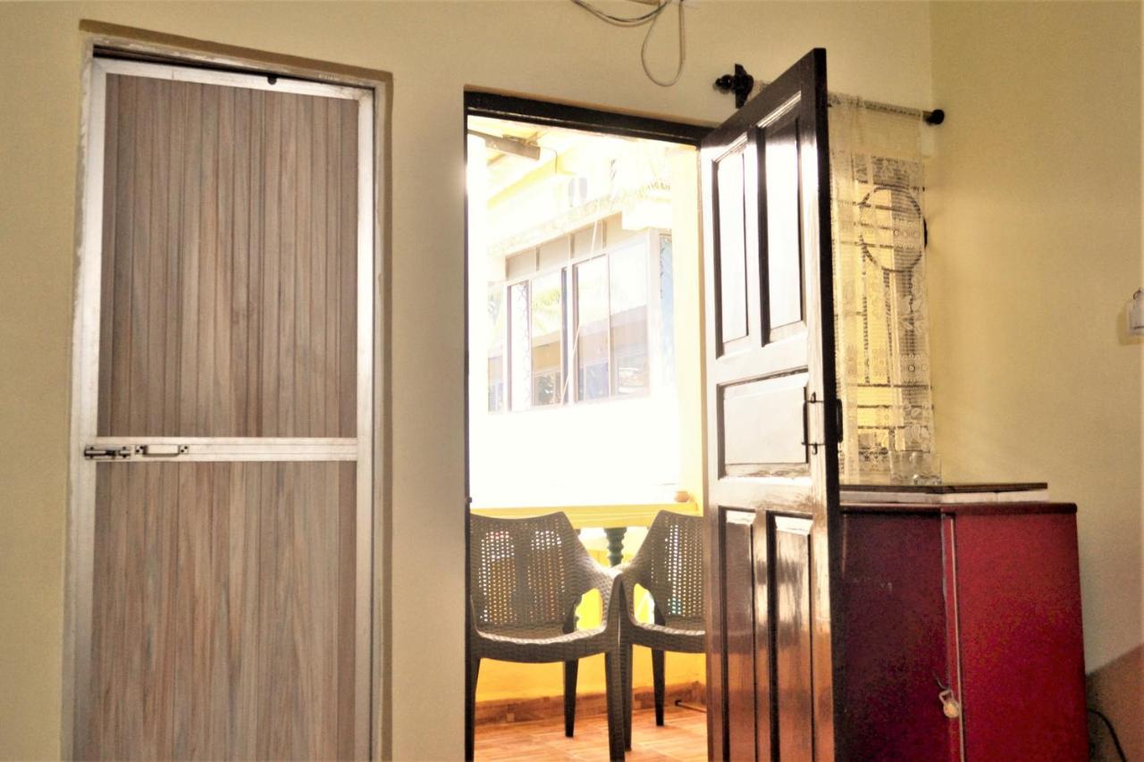 Monte Villa Guest House Candolim Exterior photo